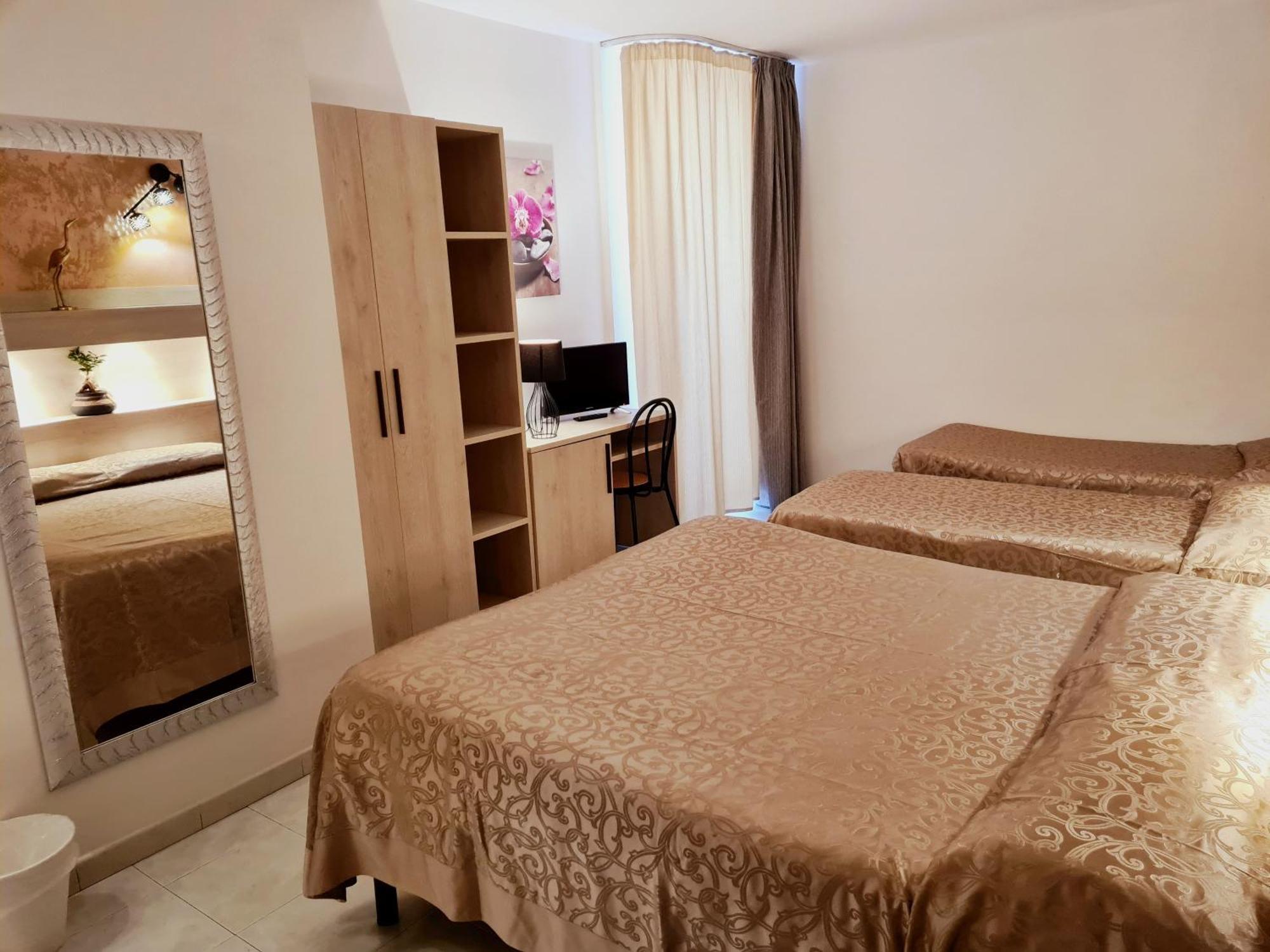 Hotel Laura 체제나티코 객실 사진