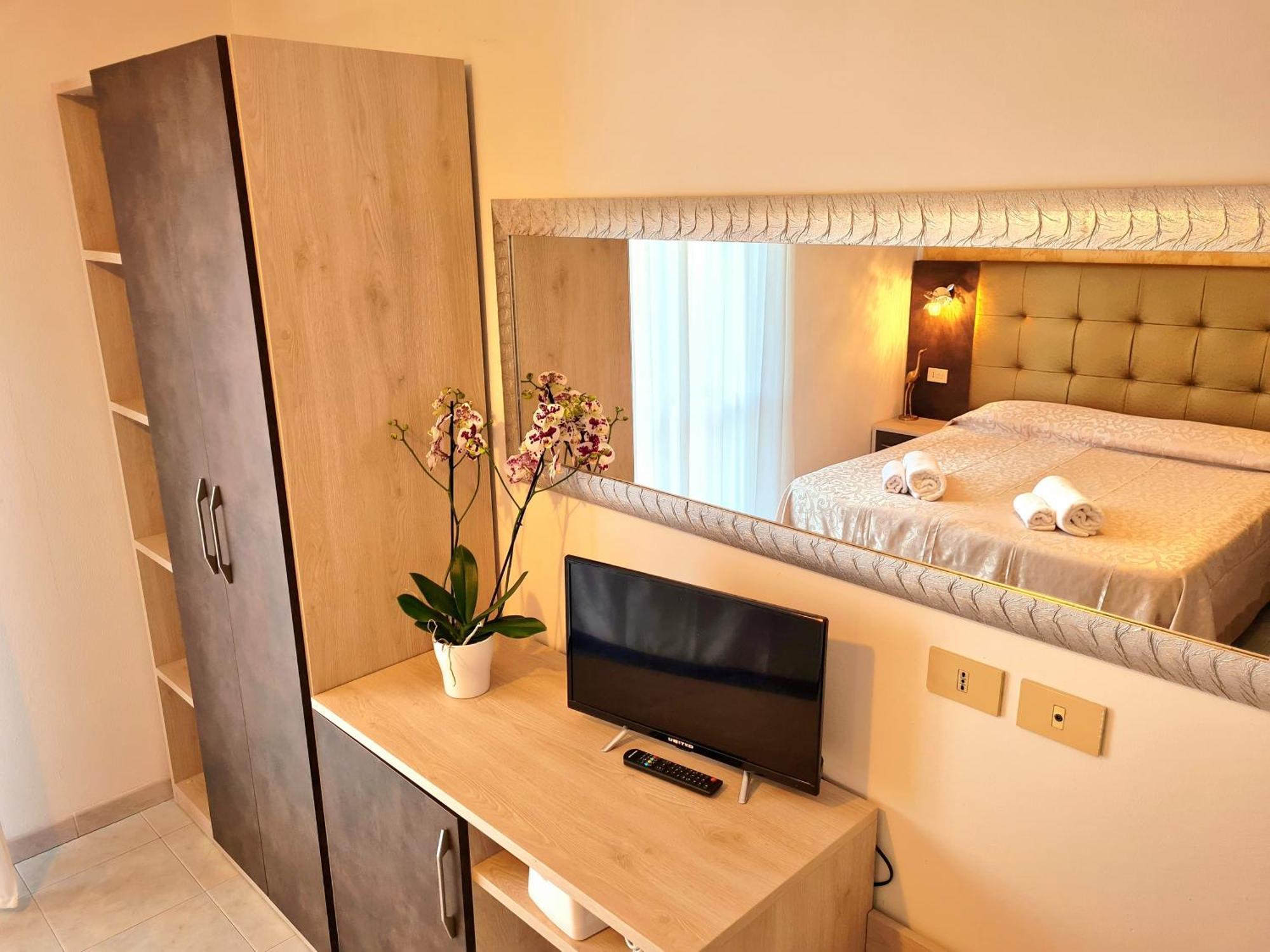 Hotel Laura 체제나티코 객실 사진